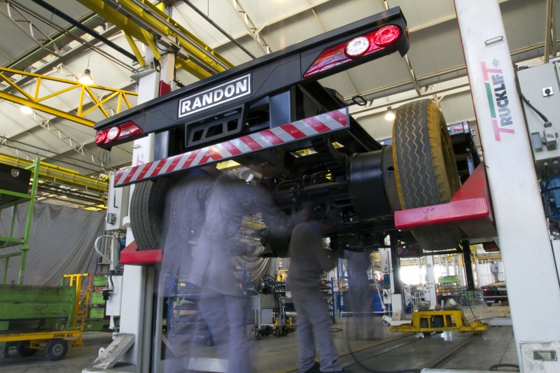 Demanda das montadoras por autopeças, principalmente para a produção de caminhões pesados, beneficiou as empresas da companhia