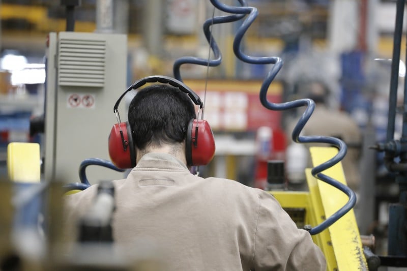 Custo elevado e suprimentos pressionam a indústria nacional