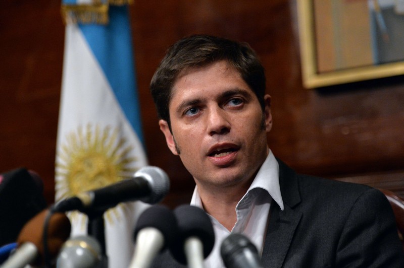 'É uma questão de consciência e solidariedade', disse o governador de Buenos Aires, Axel Kicillof, no anúncio