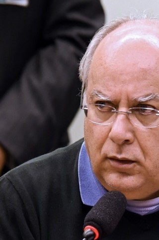 Polícia Federal prende ex-diretor da Petrobras Renato Duque