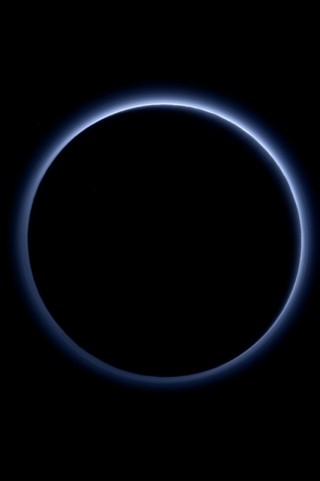 Plutão apresenta atmosfera com presença de notrigênio