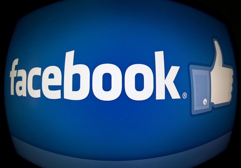  FACEBOOK  (FILES) -- A FILE PHOTO TAKEN ON FEBRUARY 25, 2013 IN WASHINGTON, DC, SHOWS THE SPLASH PAGE FOR THE INTERNET SOCIAL MEDIA GIANT FACEBOOK. THE EU TOP COURT'S DECISION TO STRIKE DOWN A TRANSATLANTIC DATA SHARING DEAL RELIED ON BY COMPANIES SUCH AS FACEBOOK SENDS A 