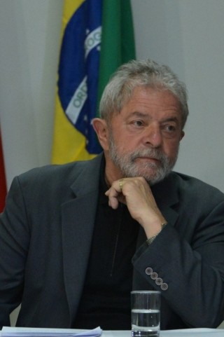 Luiz Inácio Lula da Silva afirma jamais ter interferido em contratos da empreiteira