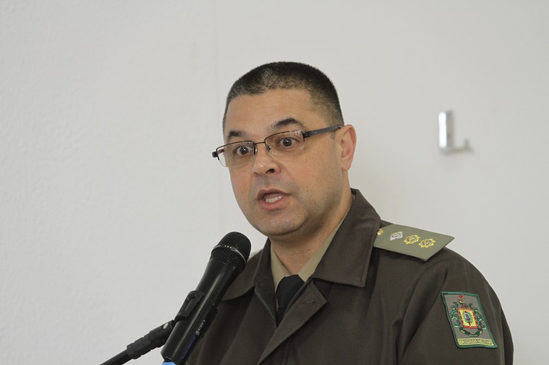 Tenente-coronel Evaldo Oliveira acha que participação da população aumentará segurança