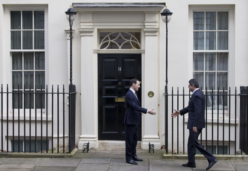 Joaquim Levy foi recebido pelo ministro das Finanças do Reino Unido, George Osborne