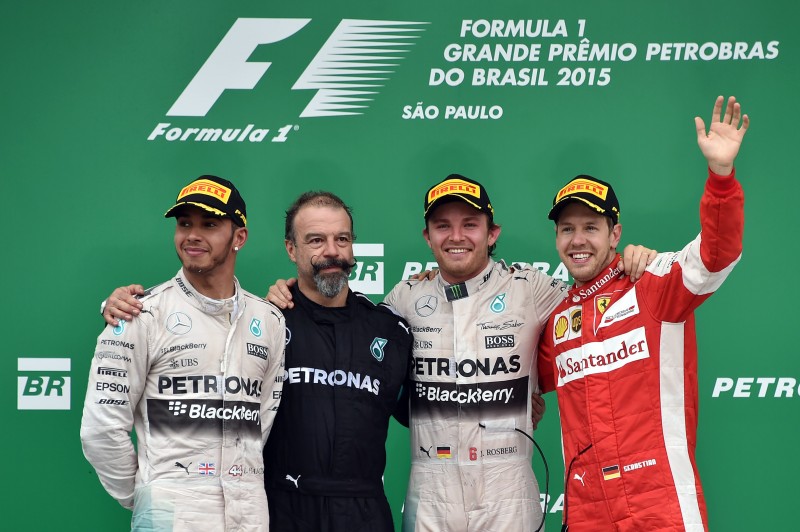 Além da dobradinha da equipe Mercedes, Vettel levou a sua Ferrari ao 3º lugar