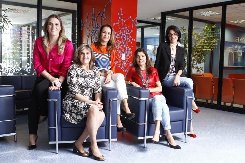 Mulheres servem de inspiração para ajudar novas representantes do sexo feminino a se interessar pelo setor.  