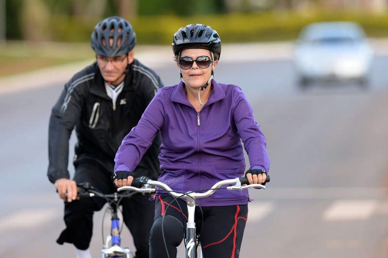 Presidente prega a difusão do ato de pedalar como prática segura e saudável