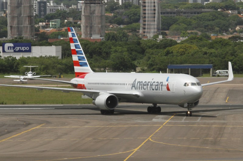 American Airlines suspende voos partindo para o Brasil a partir desta segunda-feira