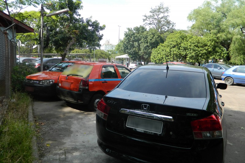 Além de recolher carros do serviço, EPTC aumentou fiscalização de táxis