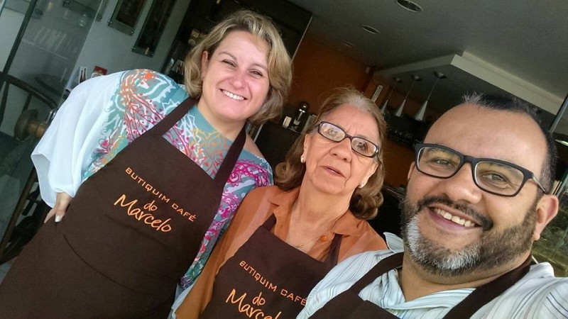 Aline Nogueira, Nelci e Marcelo dos Santos no neg&oacute;cio familiar Foto: Arquivo Pessoal/Divulga&ccedil;&atilde;o/JC