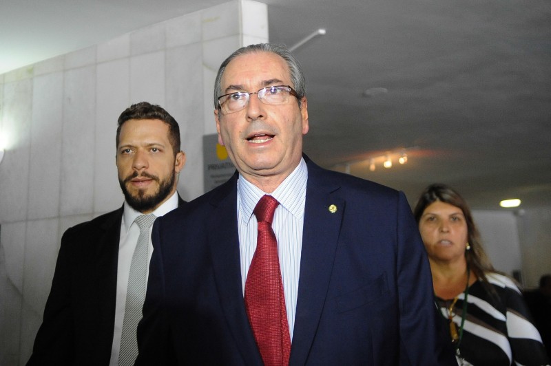 Ação de Eduardo Cunha objetiva desgastar o governo petista  