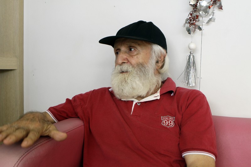 Manuel Fernandes tinha uma banca em frente ao local onde est&aacute; sendo constru&iacute;do o consulado