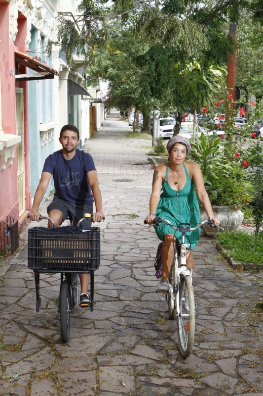  Entrevista do GeraçãoE com Roger Cardoso, da Cuore, que produz vestuário para ciclismo urbano   Foto: FREDY VIEIRA/JC