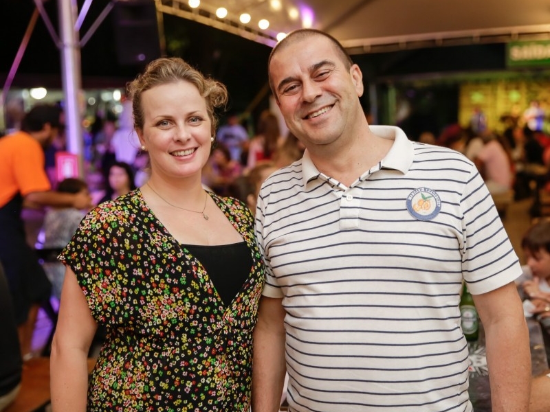 FOOD PARK - FOTO 1: Simone Sperhacke e Paulo Satt no The Movement Food Park