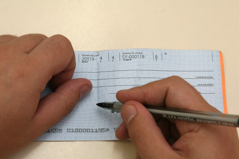  CHEQUE PRÉ -DATADO.    