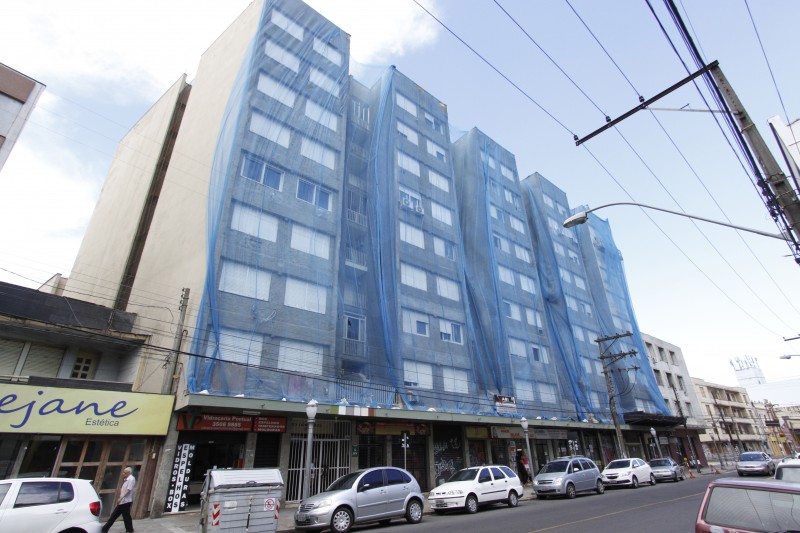  Imóveis em Porto Alegre que o Ministério do Planejamento colocará a leilão.    na foto: Condomínio Dom Miguel, na Rua João Alfredo, Cidade Baixa  