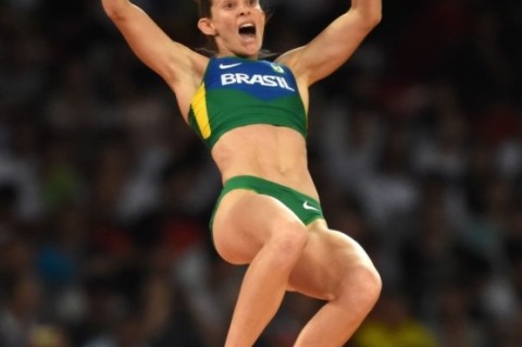Saltadora brasileira bateu o recorde sul-americano indoor ano passado
