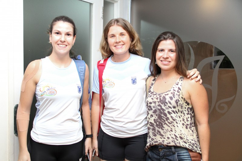 Luiza Branco, Karen Krolow e Ana Dalpen, da Sogipa, participaram da Copa ALJ Verão