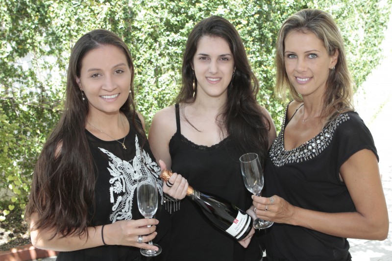 Jaci Lagreca, Marina Simch e Mar&iacute;lia Jung s&atilde;o s&oacute;cias do empreendimento