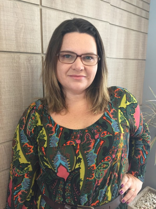 Marina Debasa diz que identidade deve ser compat&iacute;vel com o p&uacute;blico Foto: ARQUIVO PESSOAL/DIVULGA&Ccedil;&Atilde;O/JC