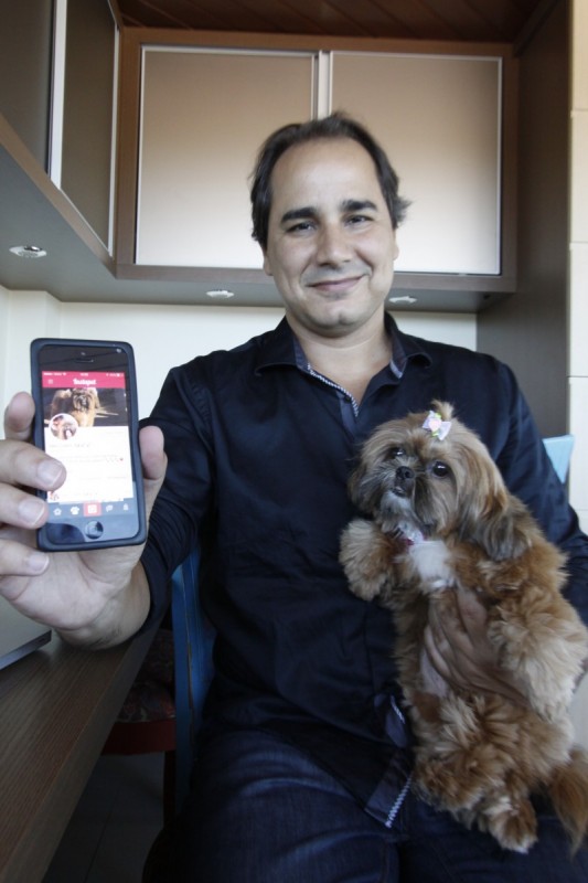 Velasco, do Instapet, percebeu o n&uacute;mero de likes que Mel recebia Foto: ANTONIO PAZ/JC