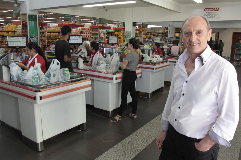 Em 28 de fevereiro de 1986, o presidente José Sarney anunciou o conjunto de ações econômicas ao País