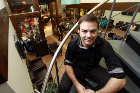 Trajet&oacute;ria do empreendedor Alison Salles come&ccedil;ou h&aacute; 20 anos