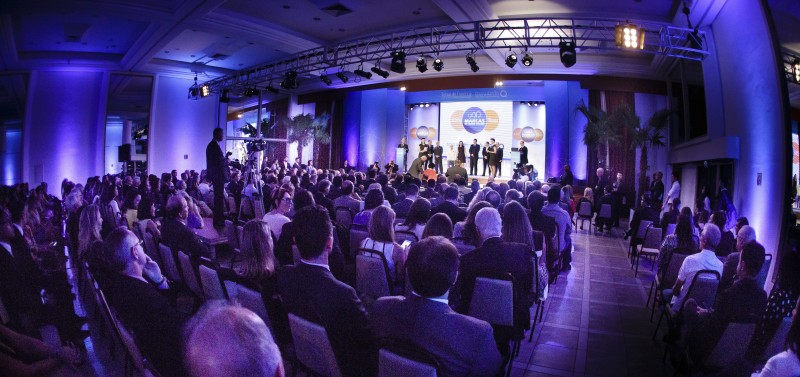 Cerimônia contará com a presença de autoridades e terá transmissão simultânea pelas redes sociais e pelo site do Jornal do Comércio 