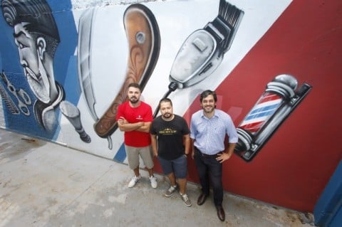 Loucos por futebol: Bueno (E), Santos e Zani (D) apostam em espa&ccedil;o que re&uacute;ne beleza e esporte