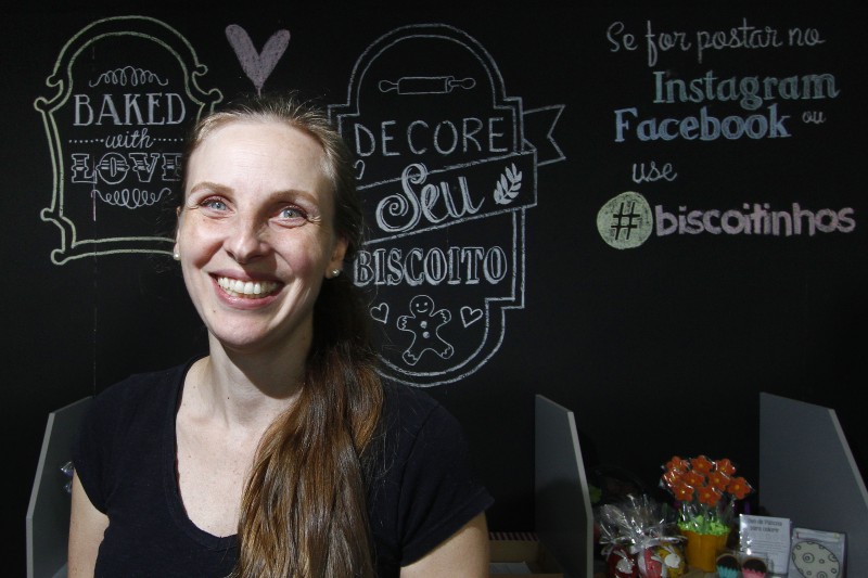 Nat&aacute;lia Wartchow, da Biscoitinhos: o lema &eacute; n&atilde;o desistir Foto: FREDY VIEIRA/JC