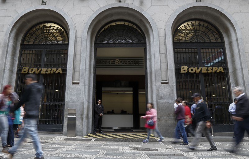 Brasileira BM&FBovespa adquiriu uma participa��o na Bolsa de Santiago, do Chile
