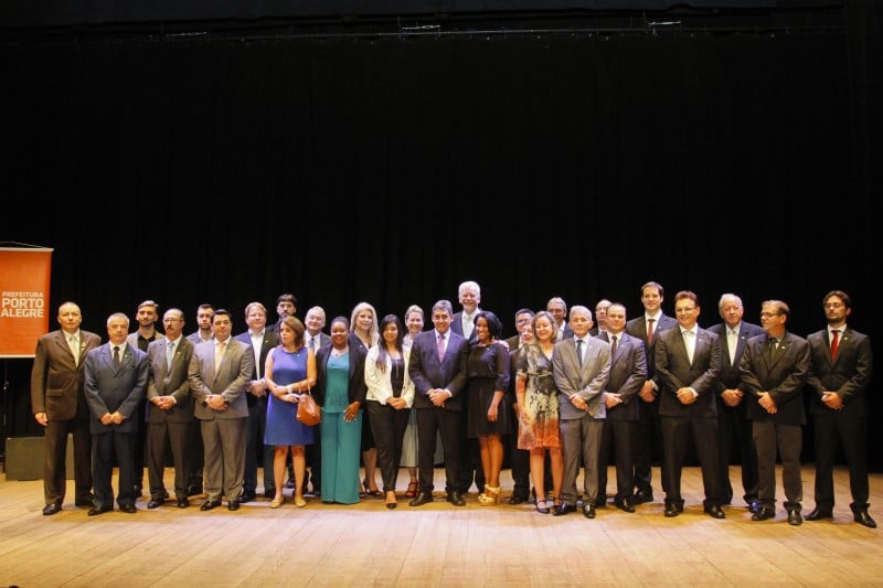 Novos secretários municipais tomaram posse nesta quinta-feira