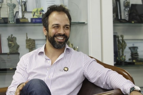 Fabiano Gomes &eacute; propriet&aacute;rio de duas escolas na Capital e pretende abrir mais uma unidade no bairro Petr&oacute;polis.