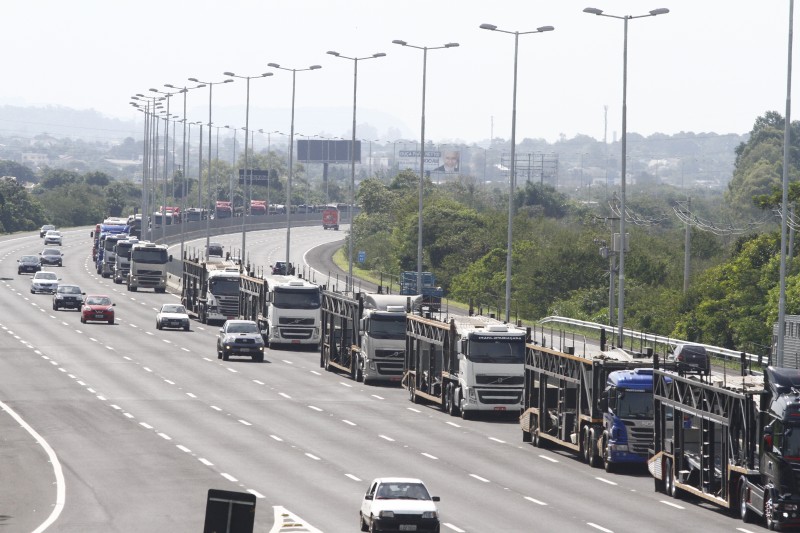 Tabelamento de frete era exigência de caminhoneiros para sair da greve, mas gera reações 