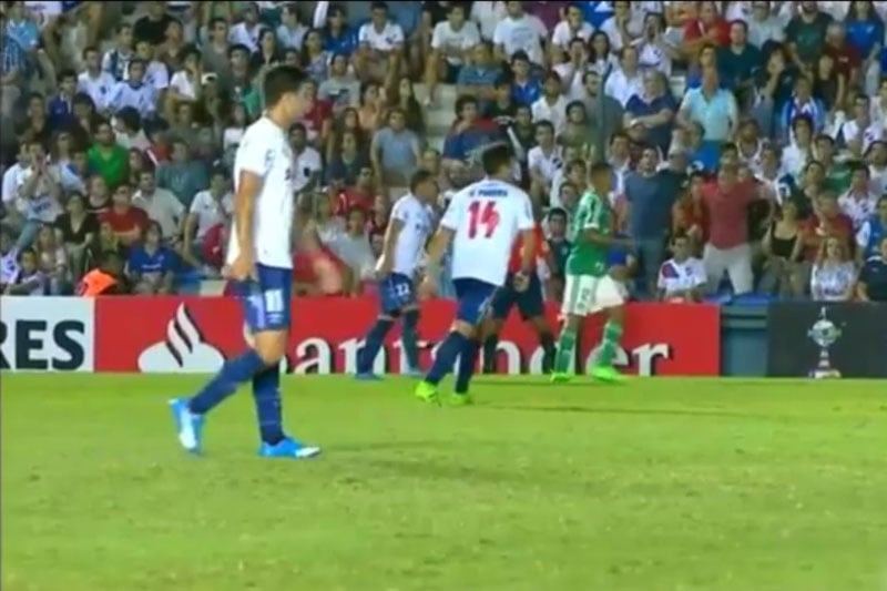 Imagem foi captada pelas câmeras que transmitiam a partida