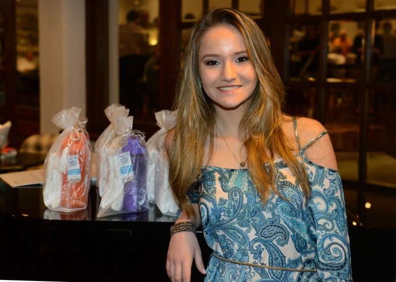 Debut do Country
foto 1
Isadora Tavares na noite de apresentação das meninas

