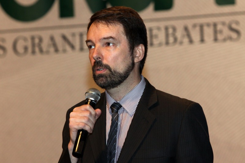 Somos o país do cumpadrismo. Isso é uma cultura enraizada na sociedade brasileira.