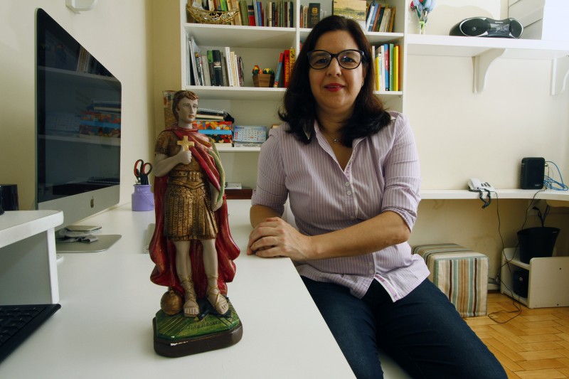 Luz Maria reconhece que sua m&aacute; gest&atilde;o foi a respons&aacute;vel pela d&iacute;vida de R$ 70 mil   Foto: FREDY VIEIRA/JC