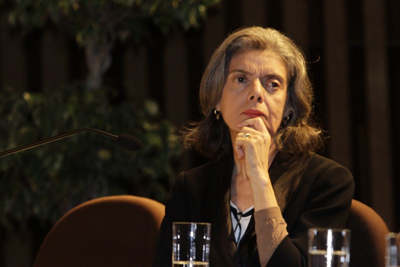 A ministra fará a conferência sobre Violência doméstica: viver em paz é um direito no dia 6 de junho