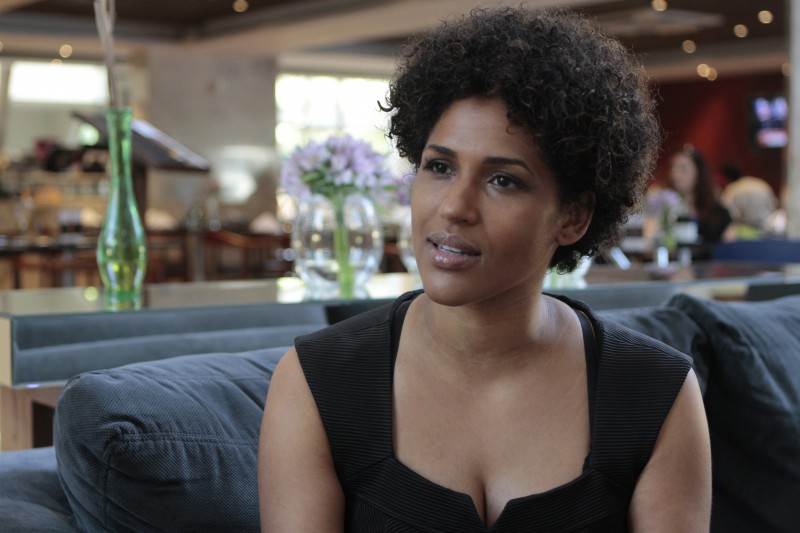 Alexandra Loras conversou com Roberta Fofonka em maio de 2016, em Porto Alegre Foto: JONATHAN HECKLER/JC