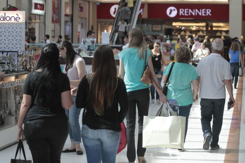 Os shopping centers começam a dar sinais de recuperação no País