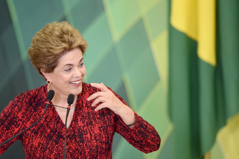 Dilma Rousseff comenta impacto da decisão da Câmara durante cerimônia no Planalto