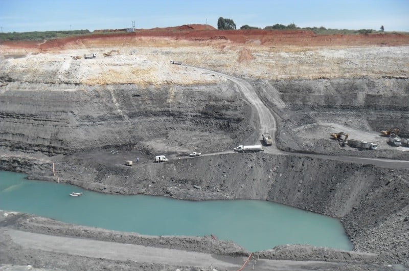 Local produz cerca de 10 mil toneladas de carvão por mês e vendia principalmente para Santa Catarina