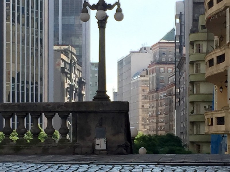 Viaduto da Borges de Medeiros mostra os ares da antiga Porto Alegre
