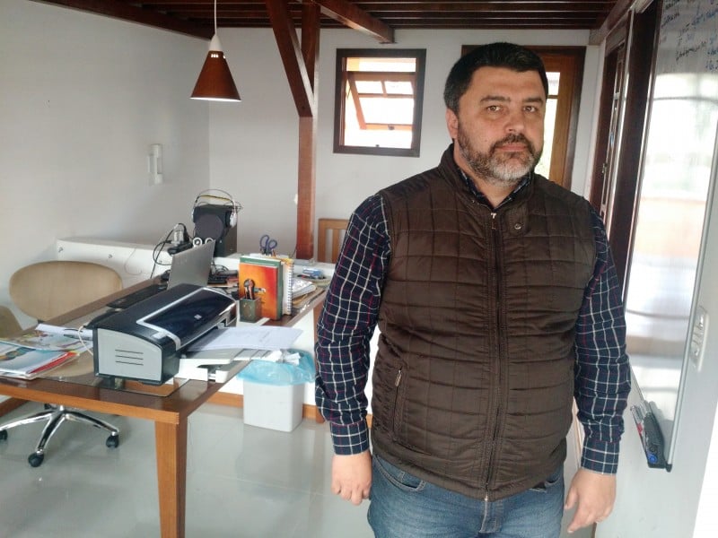 O engenheiro mecânico André Moraes cuida da segurança de centrais e tubulações de condomínios  Foto: Mauro Belo Schneider/Especial/JC