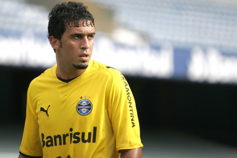 Jogador defendeu o Tricolor em duas oportunidades, em 2010 e 2012