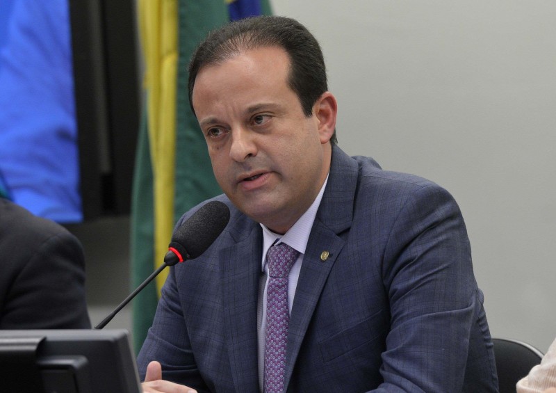Deputado André Moura é acusado de desvio de verbas em Sergipe