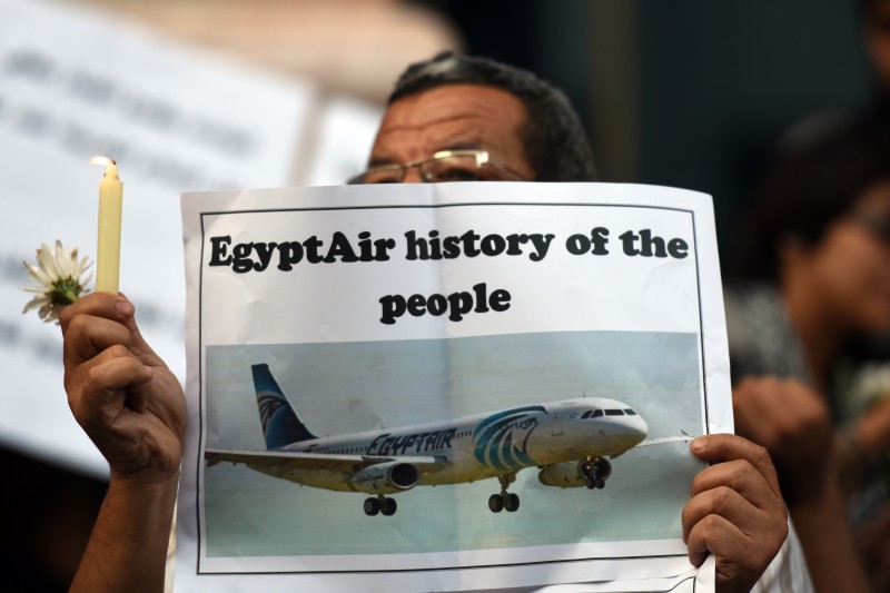 O avião da Egyptair caiu no Mediterrâneo na quinta-feira passada 