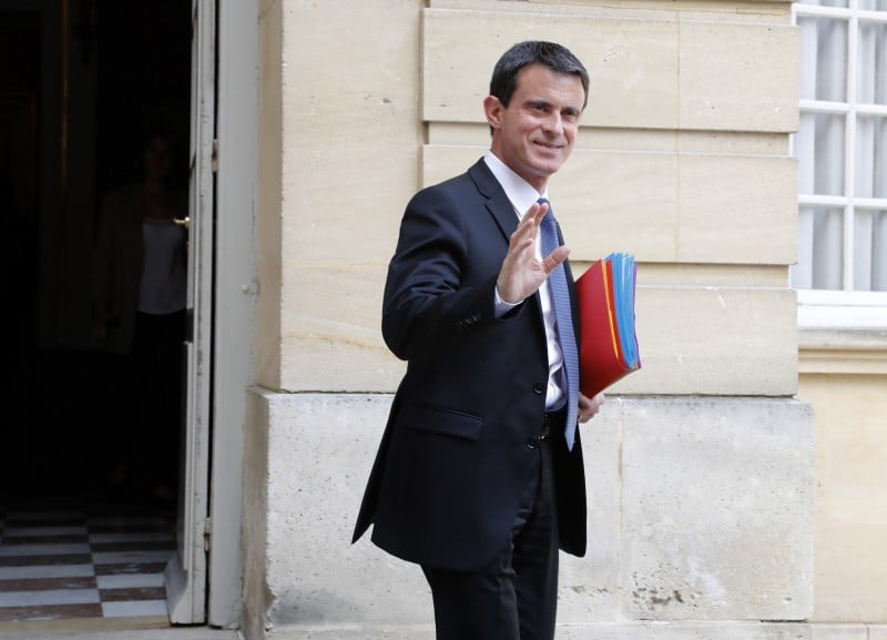 Valls garantiu que não vai retirar a polêmica reforma trabalhista